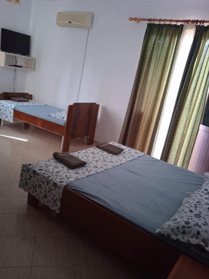 Hotel Moris Kryemëdhej المظهر الخارجي الصورة